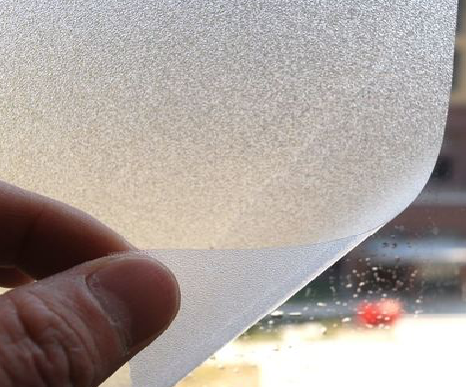  兴化玻璃门外面粘广告用什么材料好？